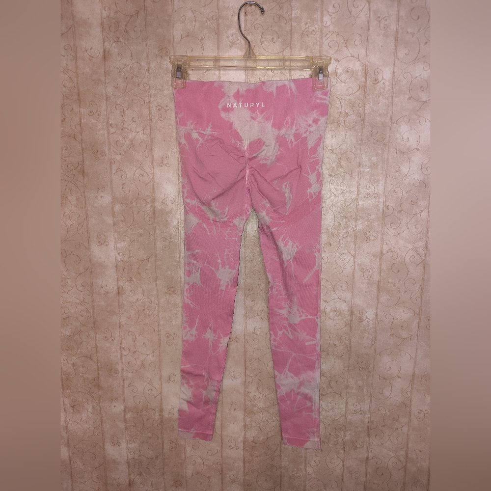 Naturyl Gemstone Leggings